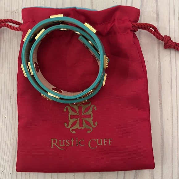 Rustic Cuff turquoise gold logos double wrap bracelet. Exceptional condition - Picture 2 of 7
